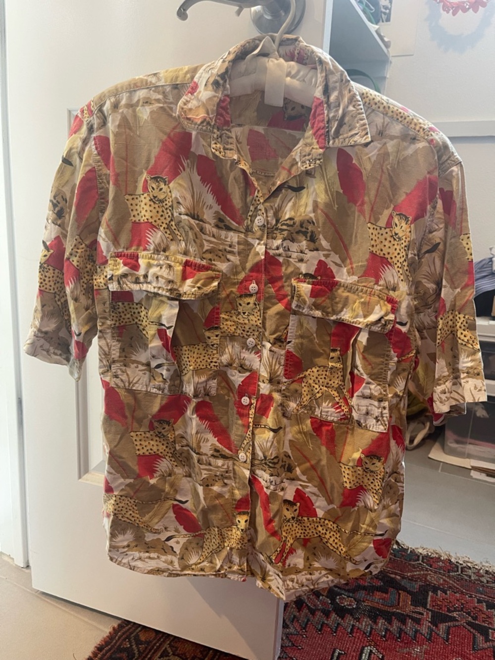 Casual Short-Sleeve Button-Down Shirt in Tan with Red Accents